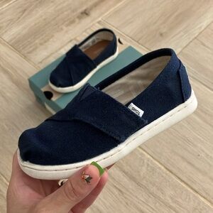 Toms little kids